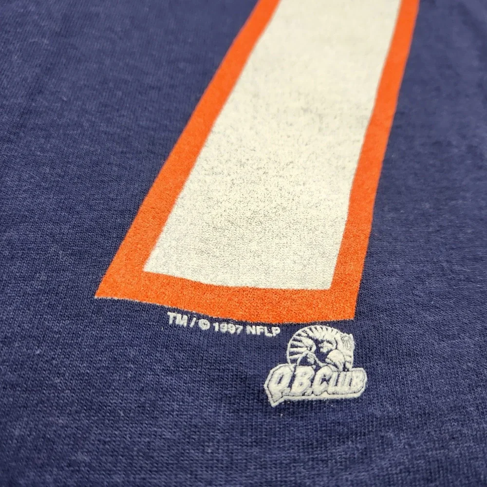 Nike excellent can